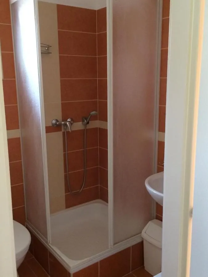 Fodor Apartman Hajduszoboszlo 0*,